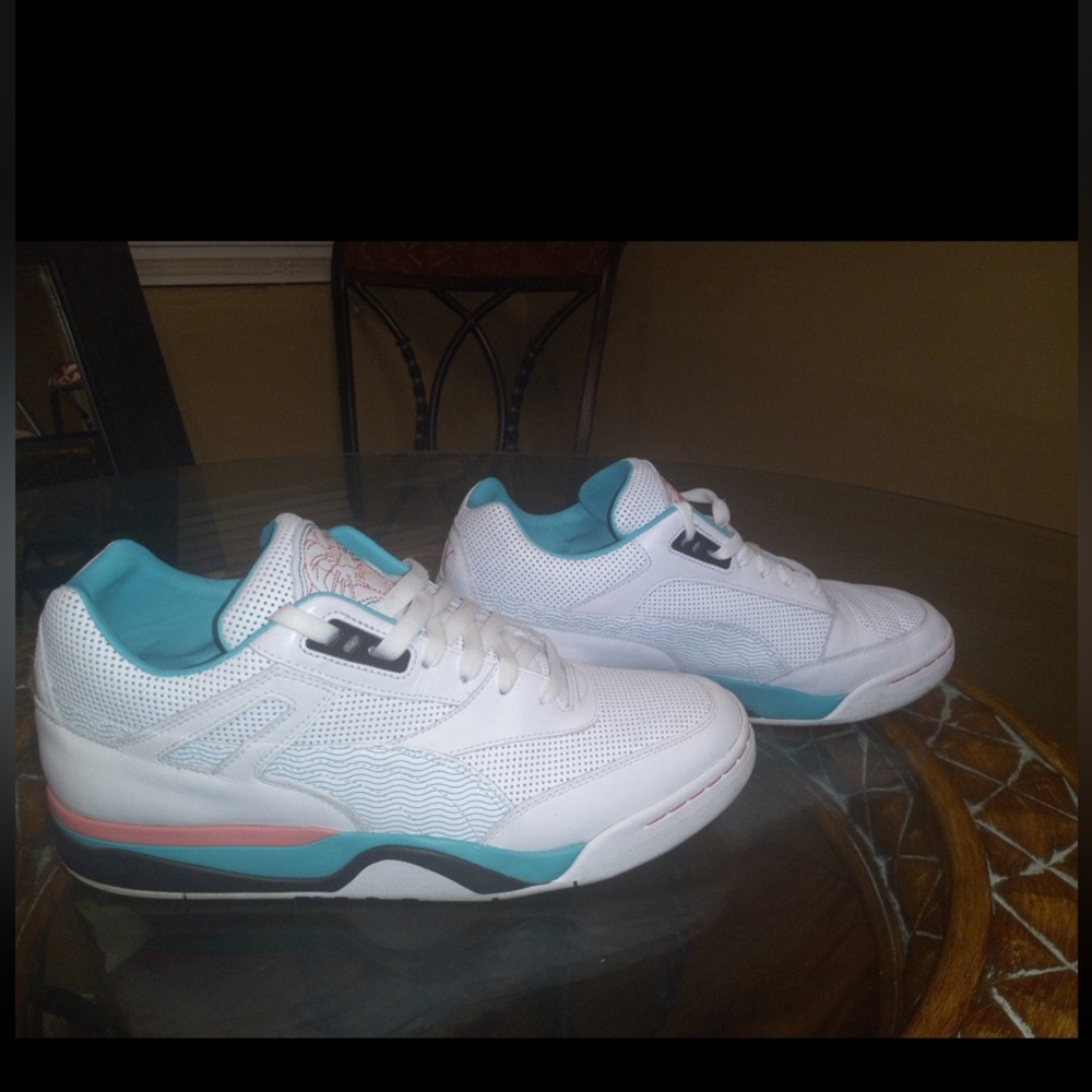 Men’s sz 13 Puma Palace Guard Low Basketball shoes, gently worn, no OG box. Nice